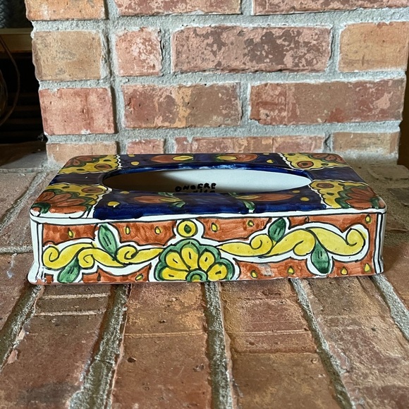 Talavera Mexican Pottery Colorful Tissue Box Cover - Picture 2 of 7